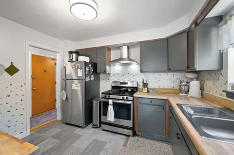 318 Custer Ave, Evanston, IL 60202 photo 15