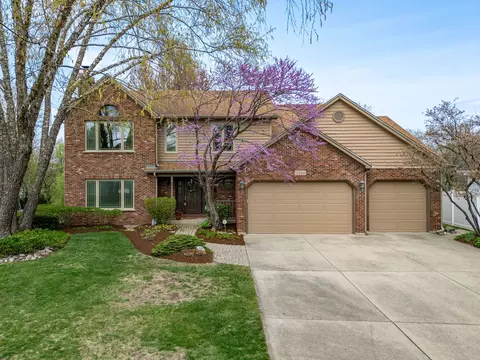 2760 Glendower Ter, Elgin, IL 60124