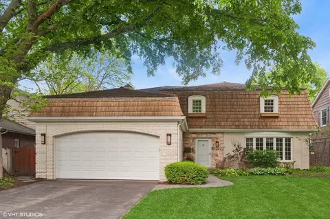 737 S Seminary Ave, Park Ridge, IL 60068