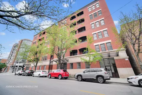 1148 W Monroe St #6NW, Chicago, IL 60607