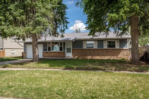 1216 Ramona Ter, Machesney Park, IL 61115