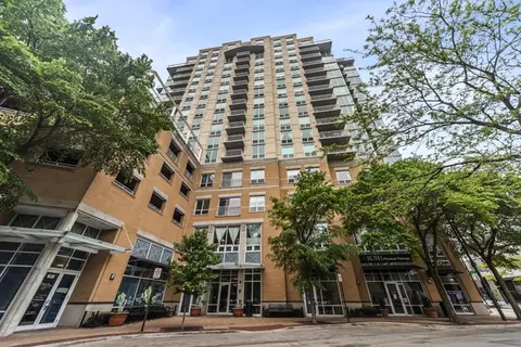 1640 Maple Ave #505, Evanston, IL 60201
