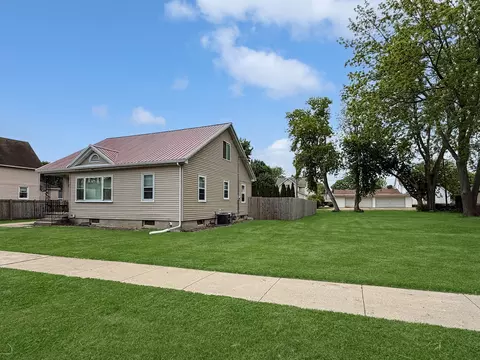 Exterior - Undisclosed, Forreston, IL 61030 photo 10 of 10