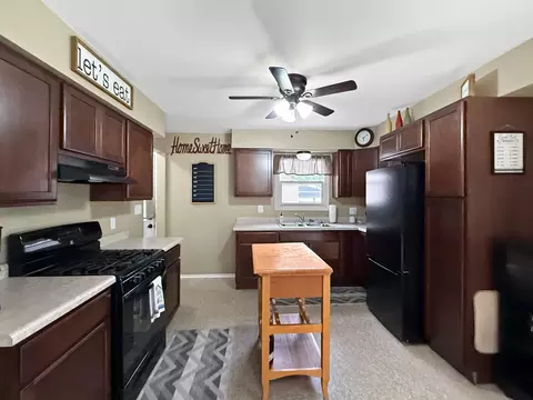 Kitchen - Undisclosed, Forreston, IL 61030 photo 6 of 6