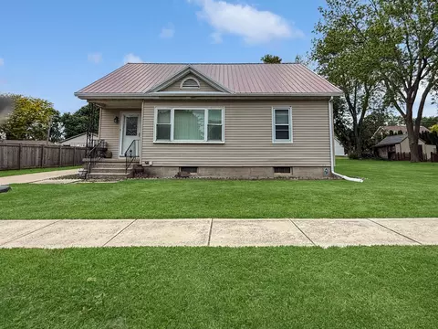 Exterior - Undisclosed, Forreston, IL 61030 photo 9 of 10