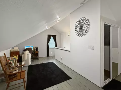 Entry Way - Undisclosed, Forreston, IL 61030 photo 3 of 3