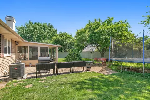 Exterior - Undisclosed, Elgin, IL 60123 photo 5 of 5