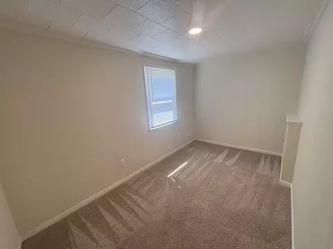 Bedroom - 112 W 6th St, Gridley, IL 61744 photo 5 of 5