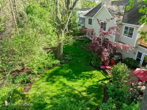 Exterior - 630 Juniper Rd, Glenview, IL 60025 photo 14 of 18