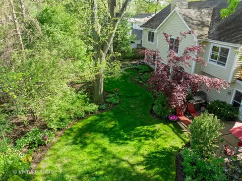 Exterior - 630 Juniper Rd, Glenview, IL 60025 photo 2 of 18