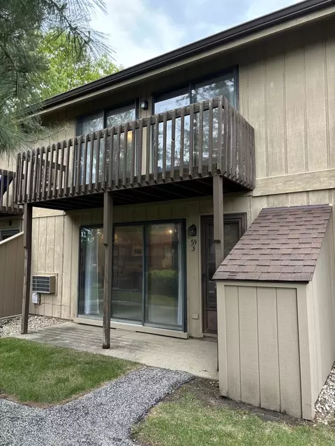 59 Vail Colony St #3, Fox Lake, IL 60020