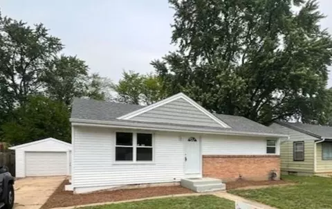 1112 Drexel Blvd, Machesney Park, IL 61115