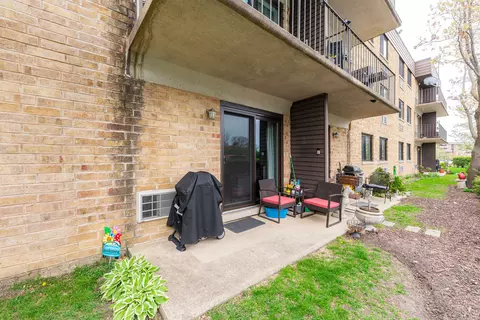 Other - 5550 Astor Ln #123, Rolling Meadows, IL 60008 photo 3 of 11