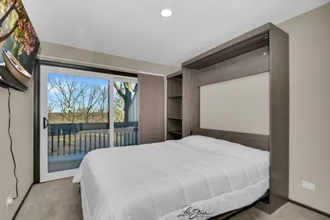 Bedroom - 1052 Florimond Dr, Elgin, IL 60123 photo 1 of 4