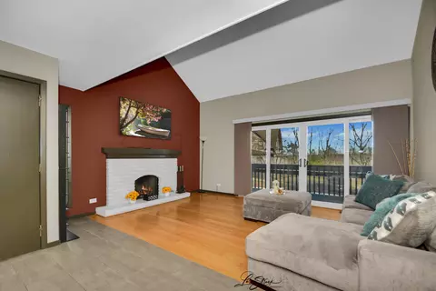 Living - 1052 Florimond Dr, Elgin, IL 60123 photo 1 of 2