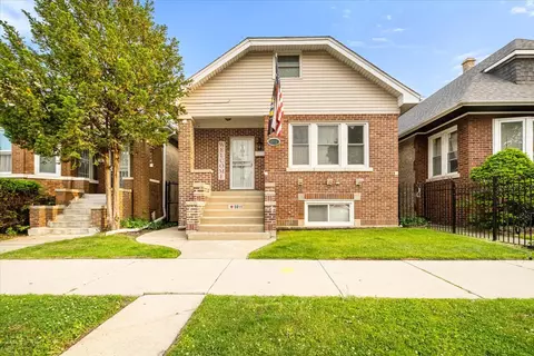5011 W Deming Pl, Chicago, IL 60639