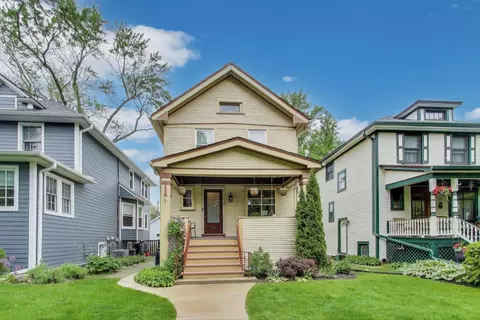820 Woodbine Ave, Oak Park, IL 60302