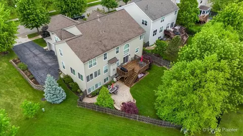 585 Waterford Rd, Elgin, IL 60124 photo 59