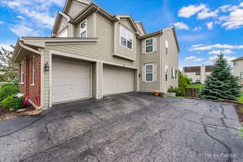 585 Waterford Rd, Elgin, IL 60124 photo 51