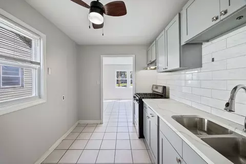 Kitchen - 916 5th Ave, Aurora, IL 60505 photo 3 of 3