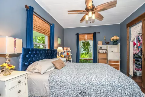 Bedroom - 3019 Crescent Ave, Mchenry, IL 60050 photo 1 of 4