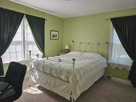 213 W Park Ave, Wheaton, IL 60189 photo 11