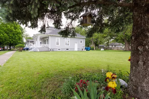 Exterior - 385 N 7th Ave, Kankakee, IL 60901 photo 9 of 11
