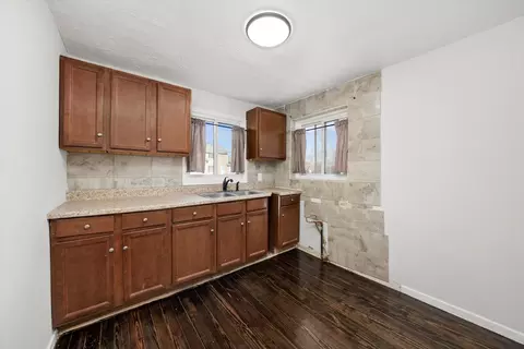 Entry Way - 6 Mccarthy Rd #6, Park Forest, IL 60466 photo 1 of 1