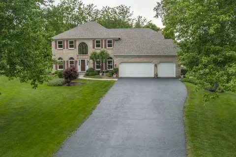 3 N624 Ridgeview Ct, Saint Charles, IL 60175