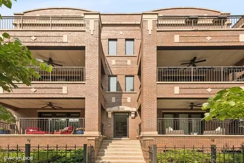 3946 N Hoyne Ave #3N, Chicago, IL 60618