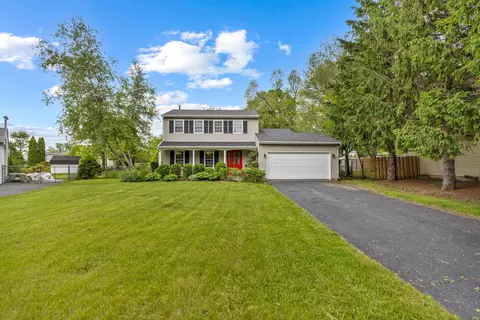 Exterior - 67 Alice Ln, Algonquin, IL 60102 photo 3 of 9