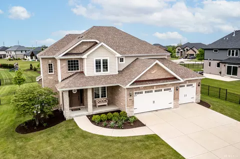 8500 Dungarvan Rd, Frankfort, IL 60423