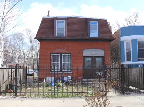 727 N Springfield Ave, Chicago, IL 60624