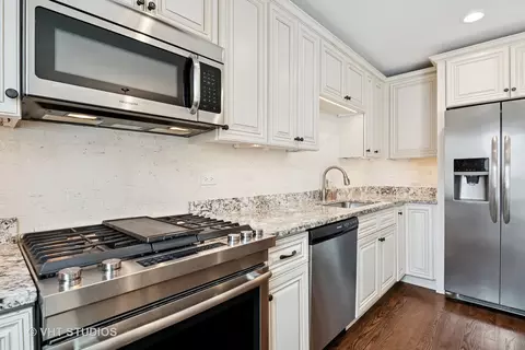 313 N Hale St, Wheaton, IL 60187 photo 8