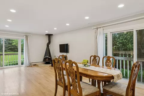 Dining - 216 Eastern Ave, Barrington, IL 60010 photo 1 of 1