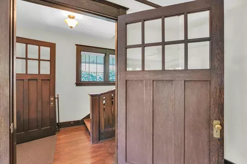 Entry Way - 310 Davidson Dr, Champaign, IL 61821 photo 3 of 7