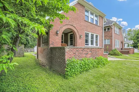 Exterior - 310 Davidson Dr, Champaign, IL 61821 photo 2 of 15
