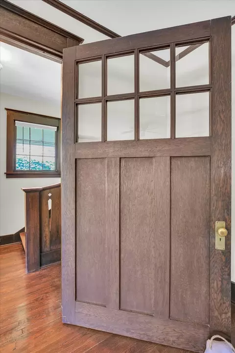 Entry Way - 310 Davidson Dr, Champaign, IL 61821 photo 2 of 7