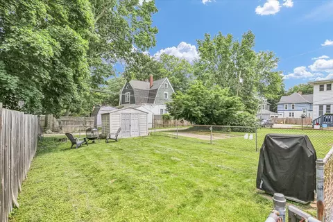 Exterior - 310 Davidson Dr, Champaign, IL 61821 photo 10 of 15