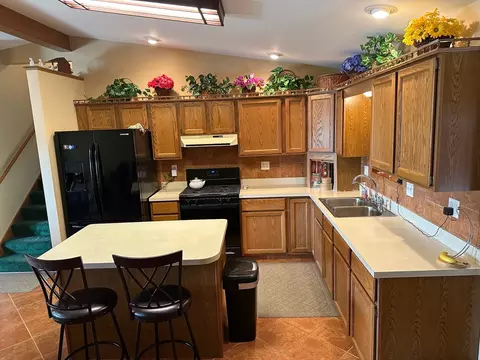 361 E Kirke Gate, Lee, IL 60530 photo 4