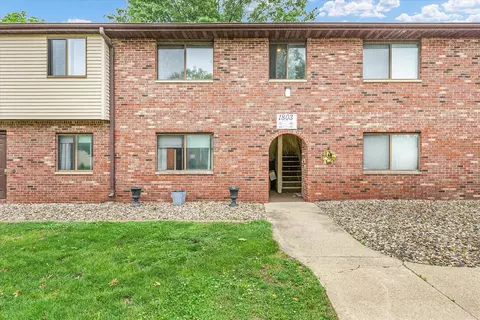 1803 Oliver Dr #3, Urbana, IL 61802