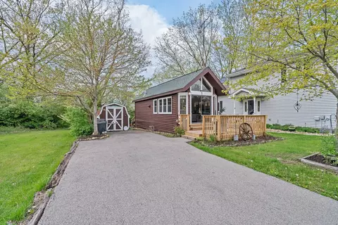 1 Dinosaur Rd, Wilmington, IL 60481