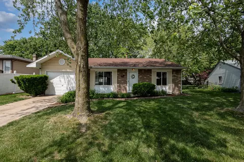 931 Mosby Ct, Joliet, IL 60431