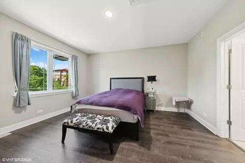 Bedroom - 75 Prairie Ct, Wheeling, IL 60090 photo 2 of 4