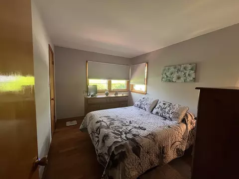 Bedroom - 180 E 34th St, Steger, IL 60475 photo 2 of 3
