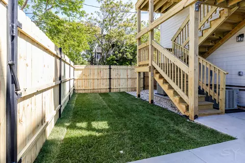 6048 S Eberhart Ave, Chicago, IL 60637 photo 42