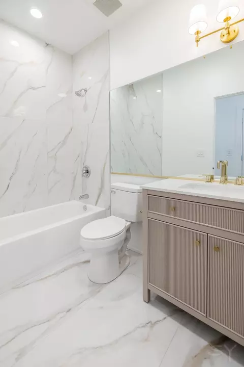 6048 S Eberhart Ave, Chicago, IL 60637 photo 31