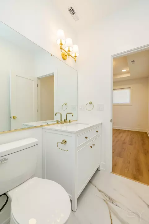 6048 S Eberhart Ave, Chicago, IL 60637 photo 27