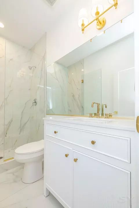 6048 S Eberhart Ave, Chicago, IL 60637 photo 25