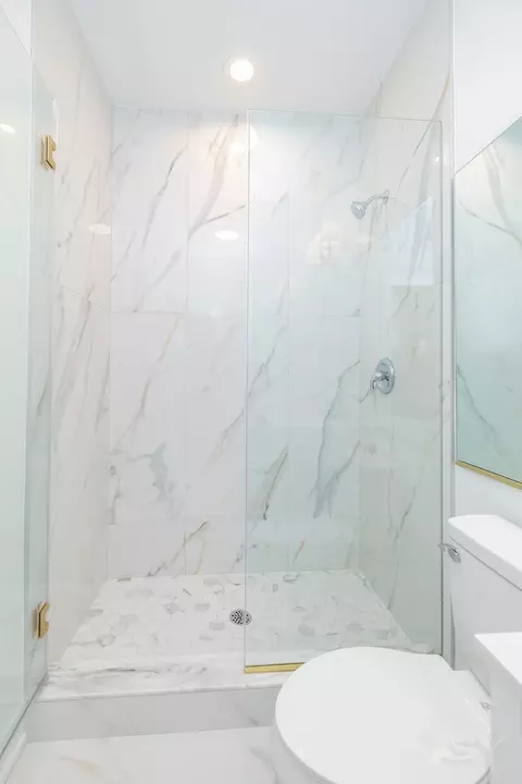 6048 S Eberhart Ave, Chicago, IL 60637 photo 26